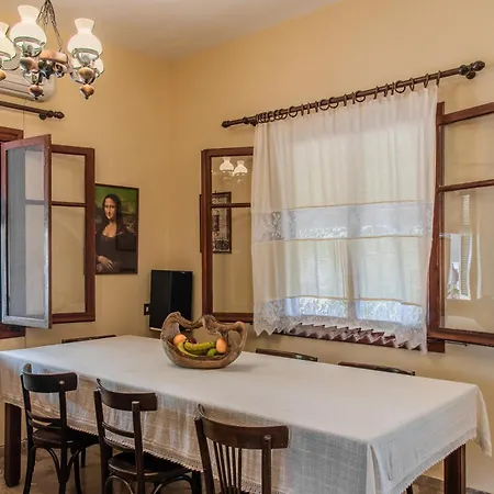 Holiday home Ambelos