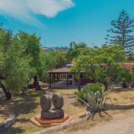 Holiday home Ambelos