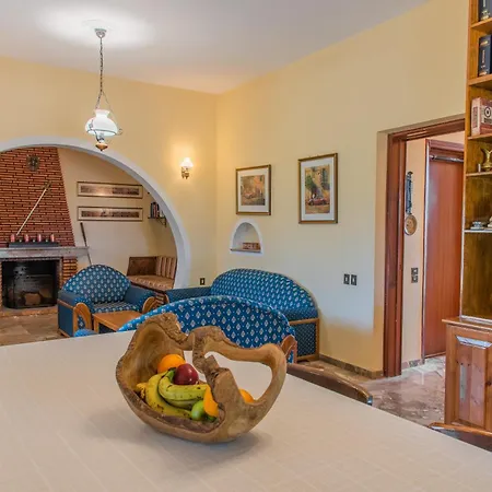 Holiday home Ambelos *