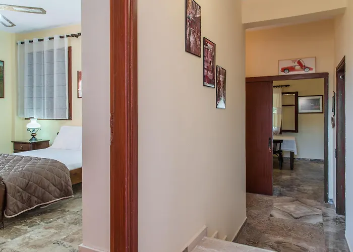 Ambelos Holiday home Keri