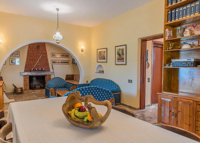 Holiday home Ambelos *